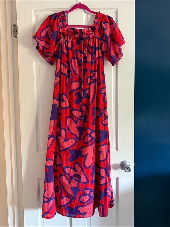 FARM Rio Dresses & Skirts - FARM Rio Pink and Purple Heart-Print Midi Dress